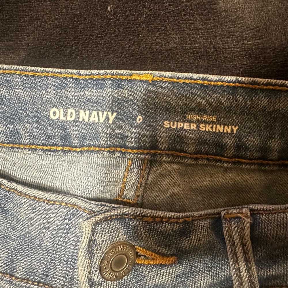 BLUE OLD NAVY SKINNY JEANS